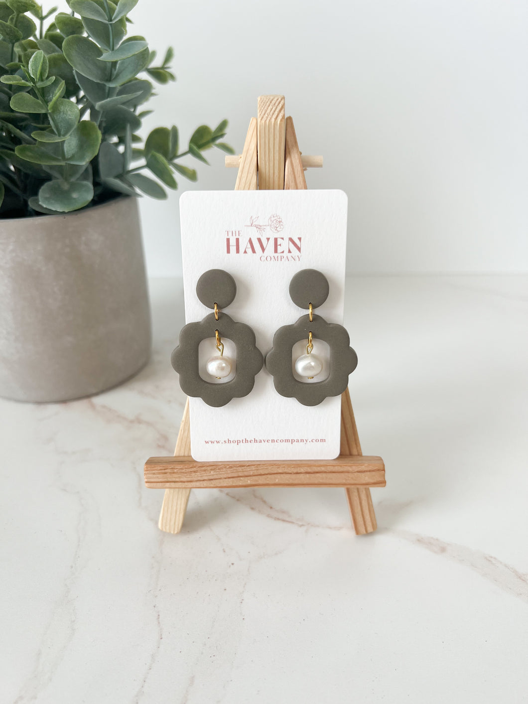 Elizabeth - Antique Taupe